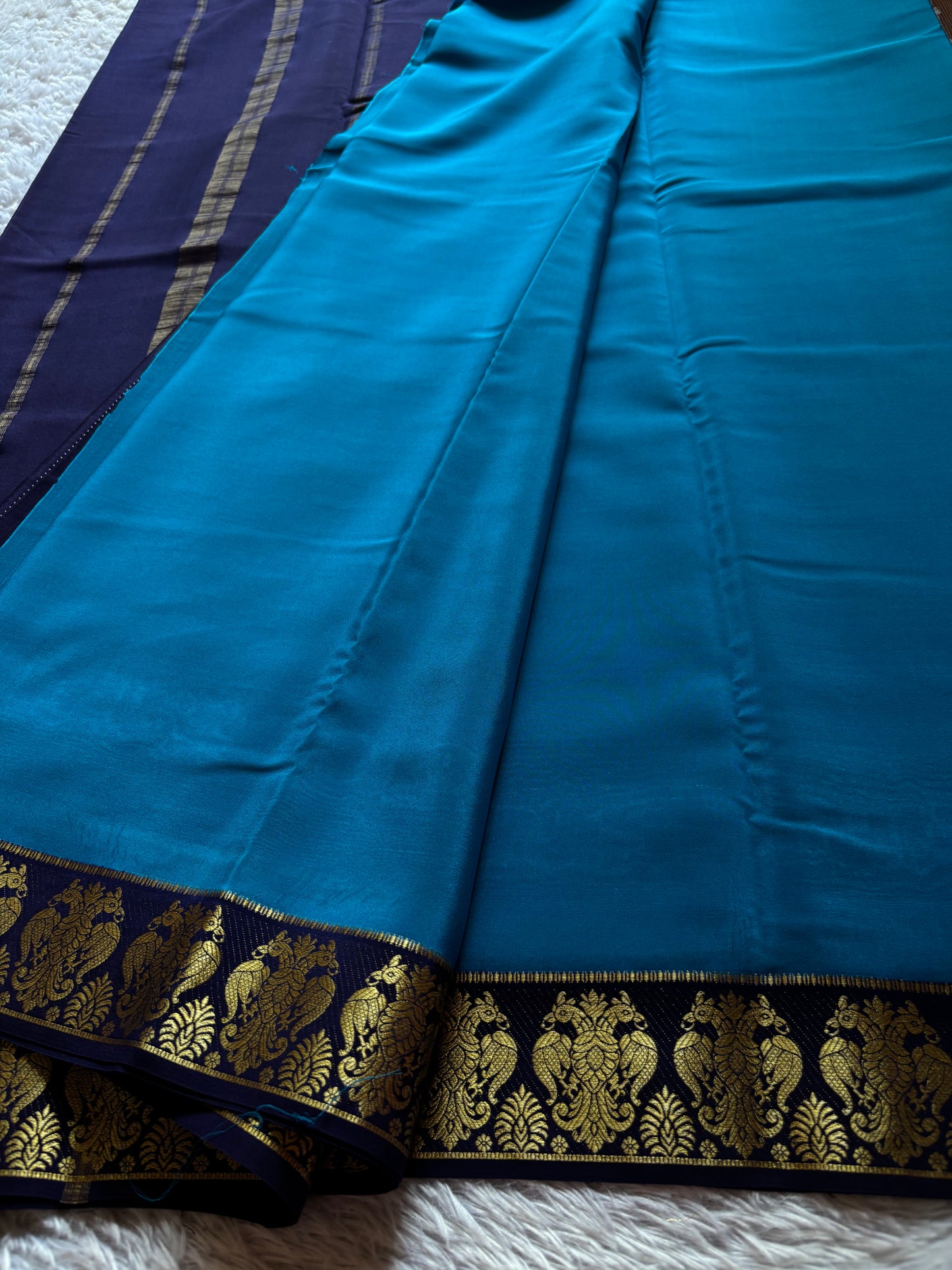 Veera (2D) : Dark Ananda blue-navy blue