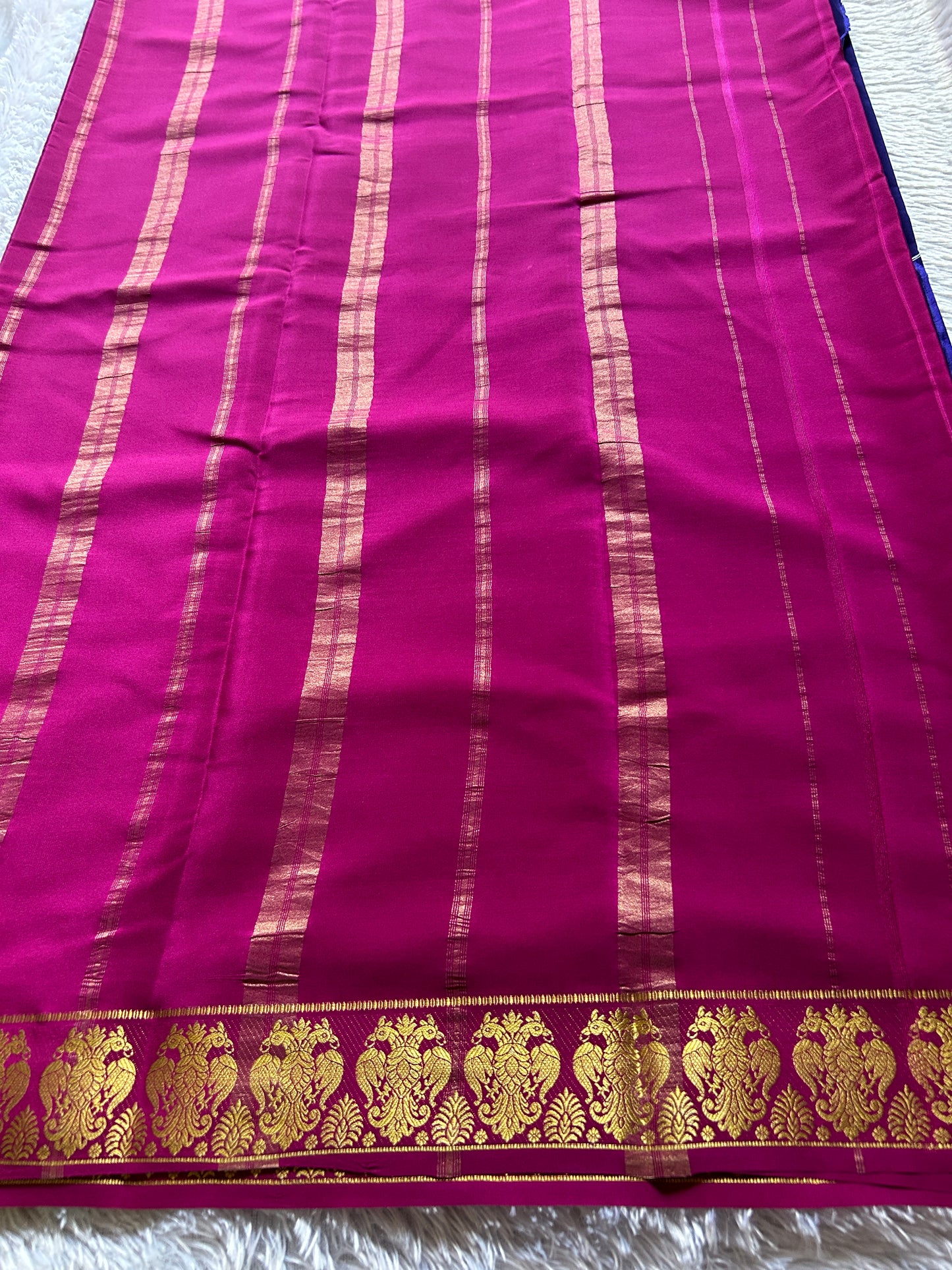 Veera (2D) : Dark blue-pink