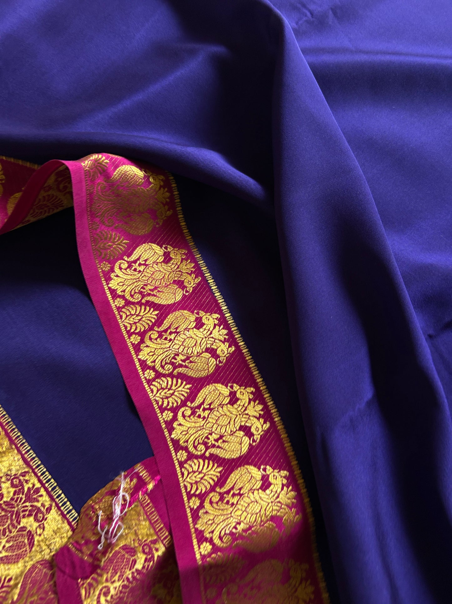 Veera (2D) : Dark blue-pink