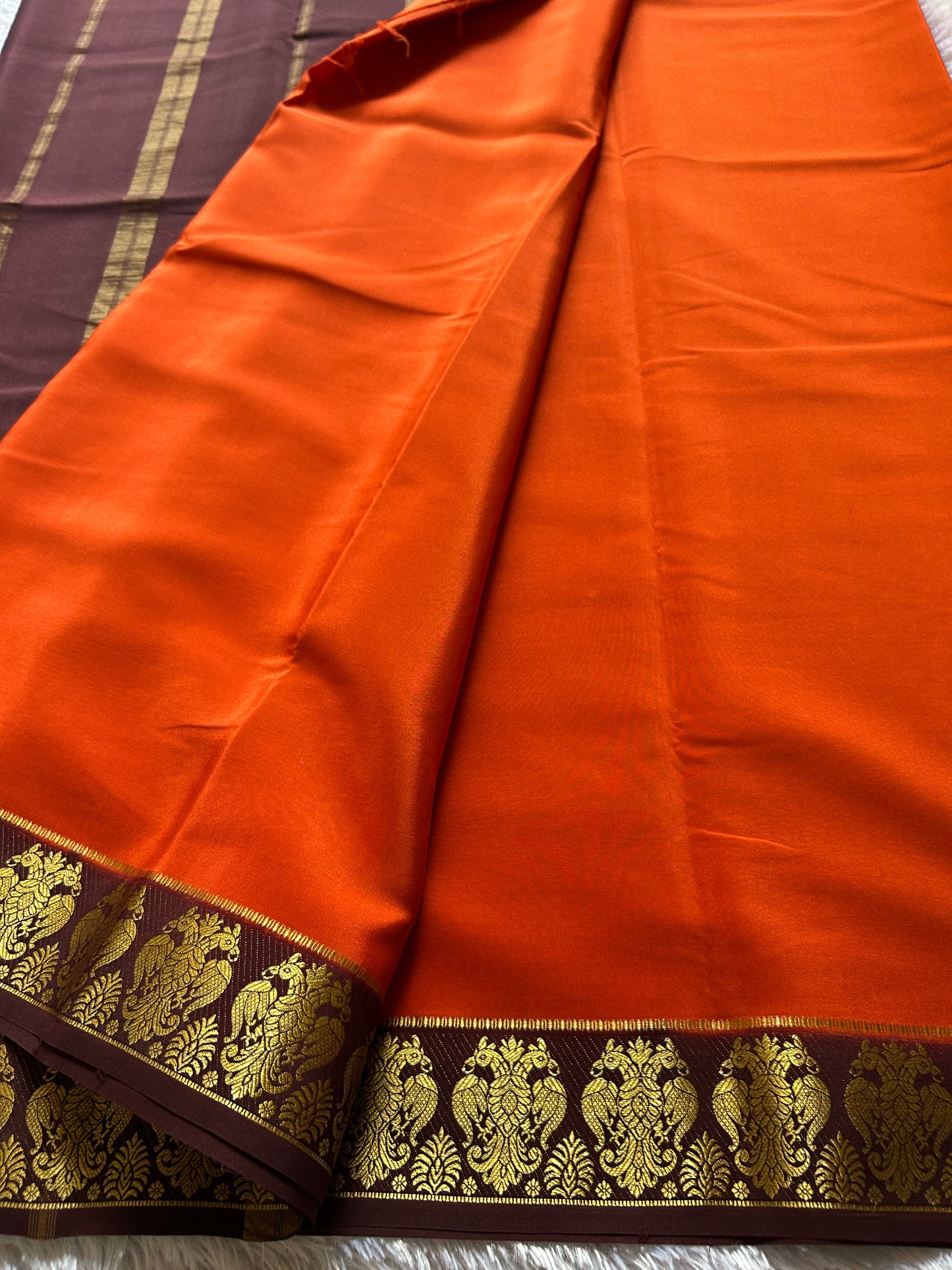 Veera (2D) : orange-chocolate brown