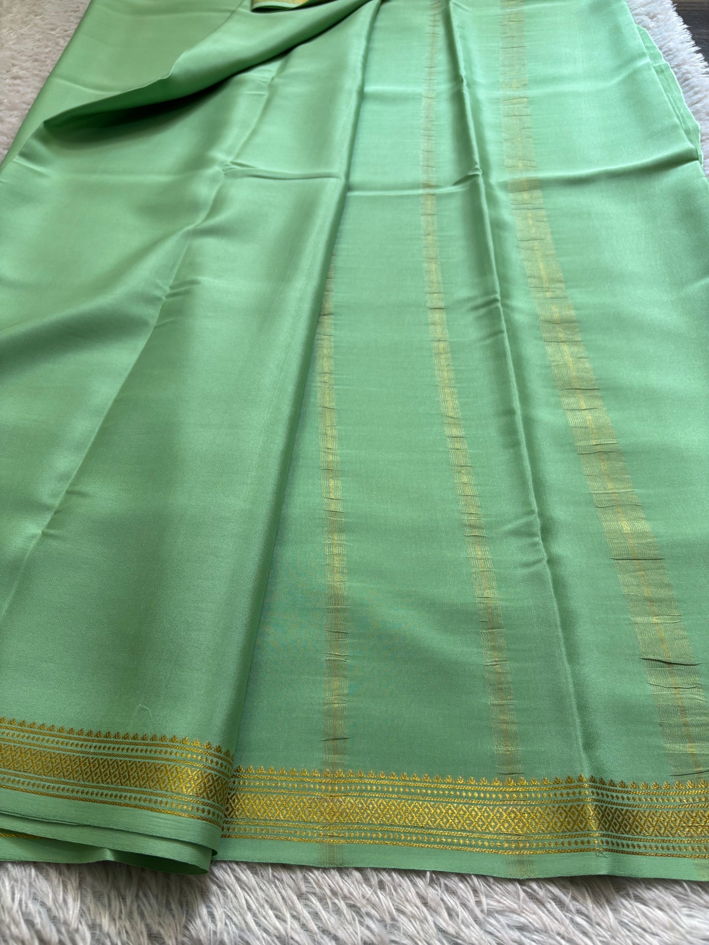 Preetha : Solid MInt green