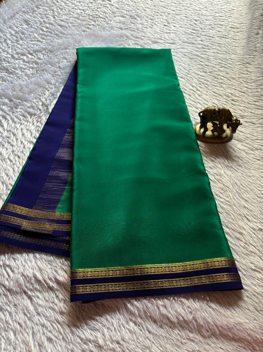 Surabhi (2D) : Emerald green-dark blue