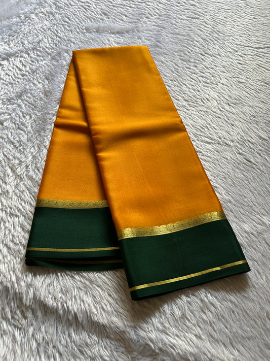 Mala (2D) : Yellow-dark green