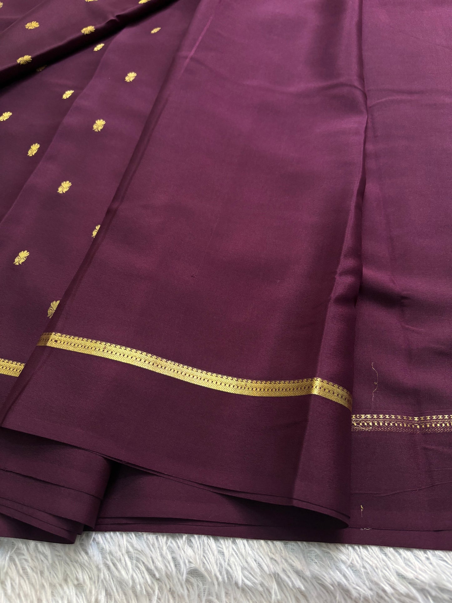 Sahana : Solid Dark plum