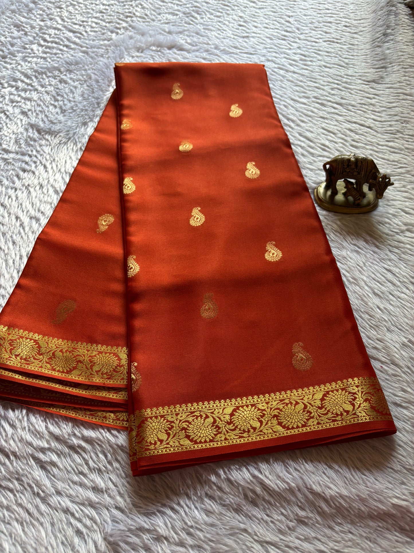 Pallavi : Solid Orange