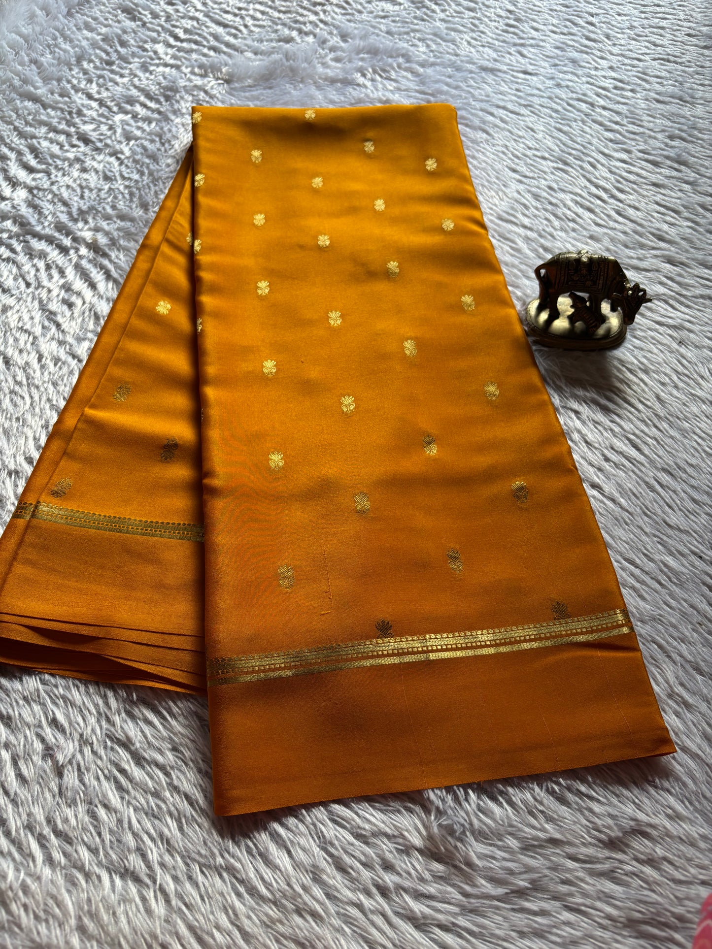 Sahana : Solid Light orange