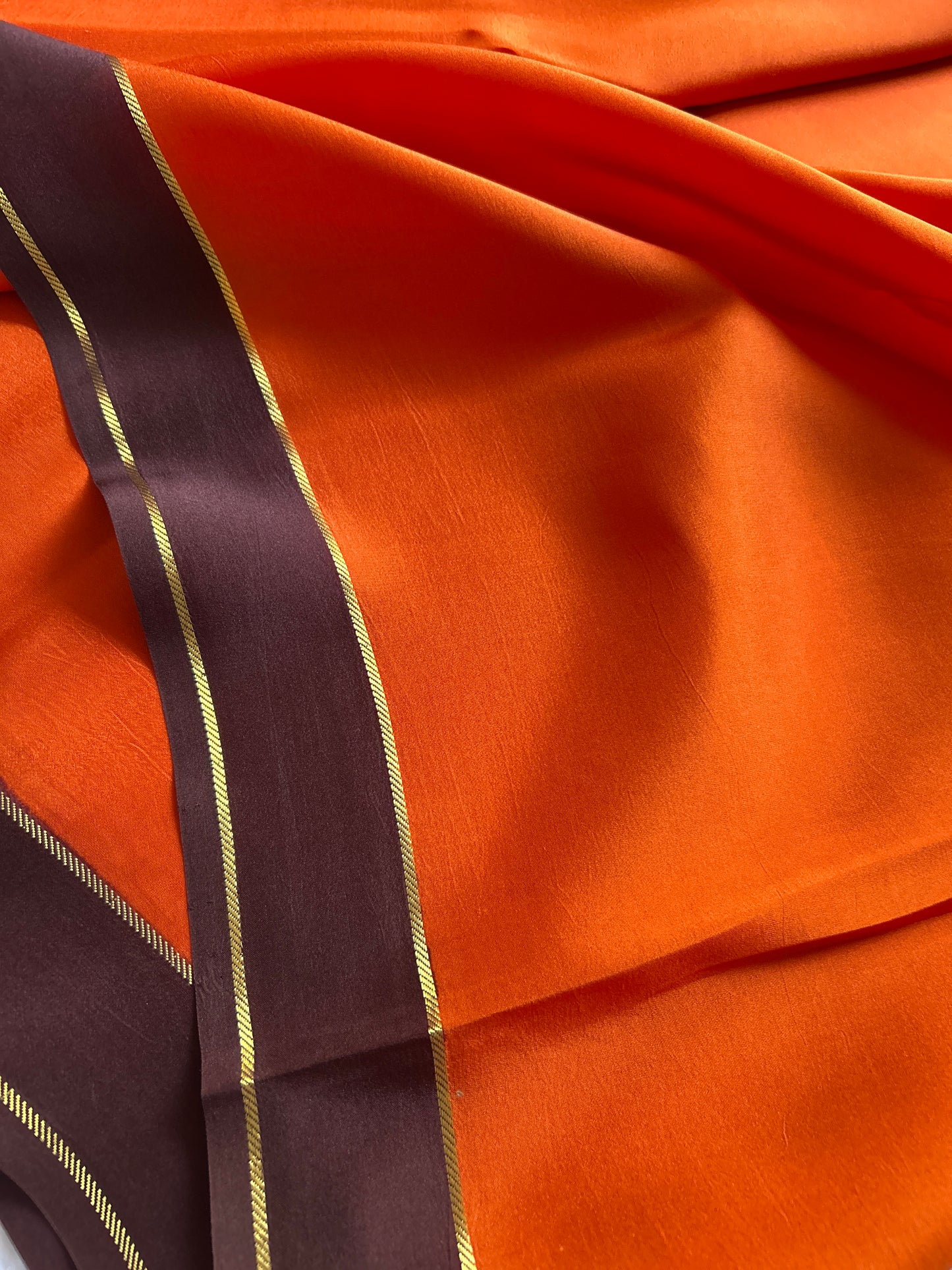 Rekha (2D) : Rust-chocolate brown