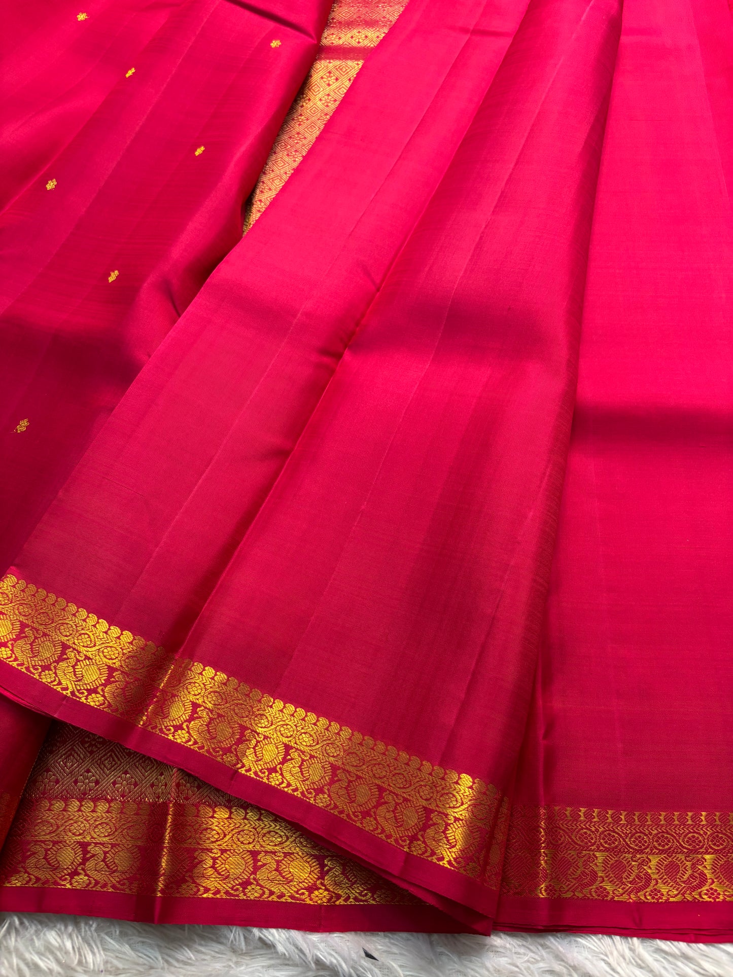 Sundari : Solid Rani pink