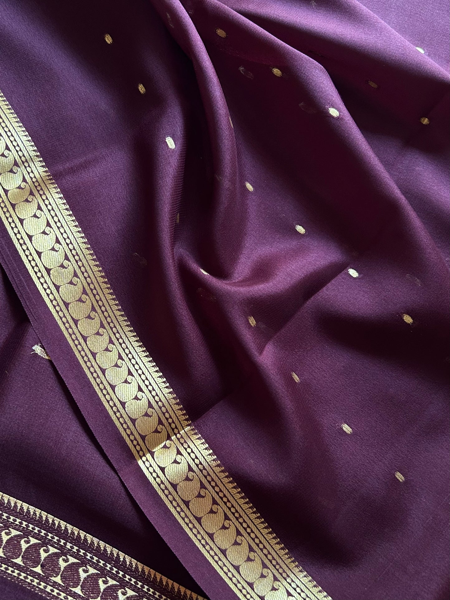 Keerthi : Solid Chocolate brown