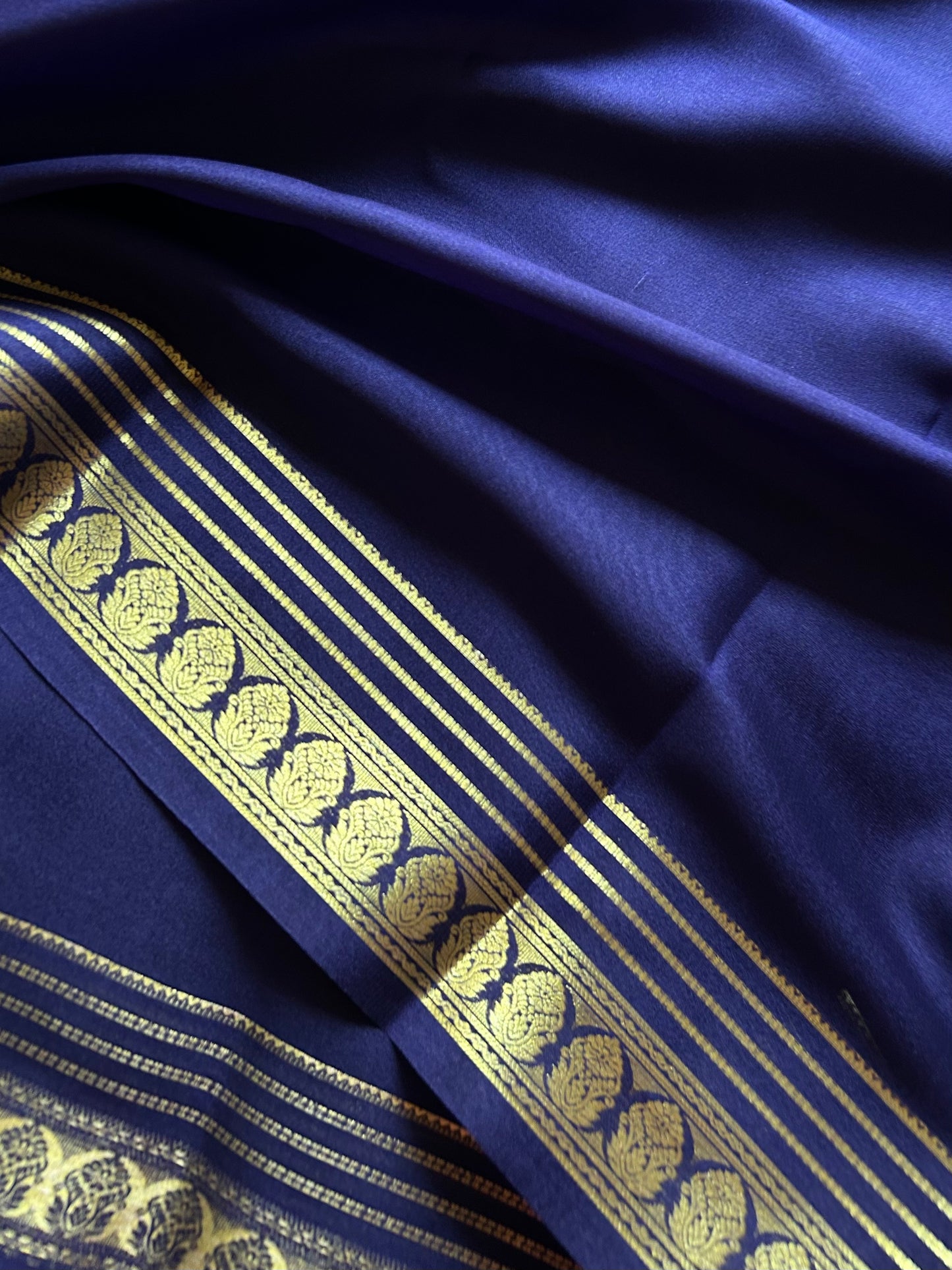 Kalasha : Solid Dark blue