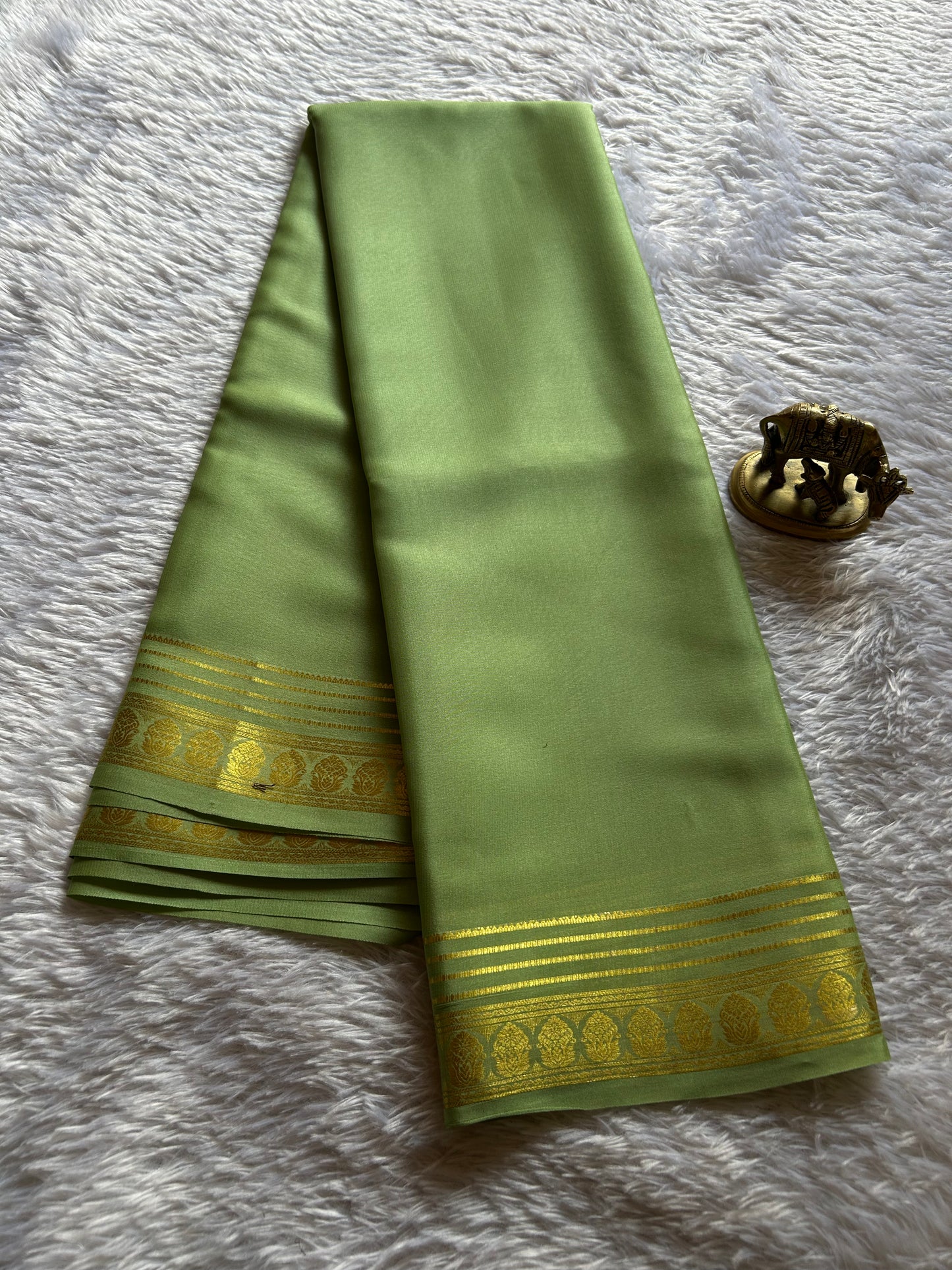 Kalasha : Solid Light pista green