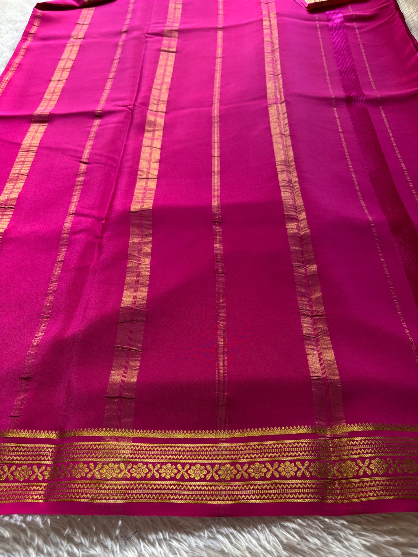Kanthi : Solid Rani pink
