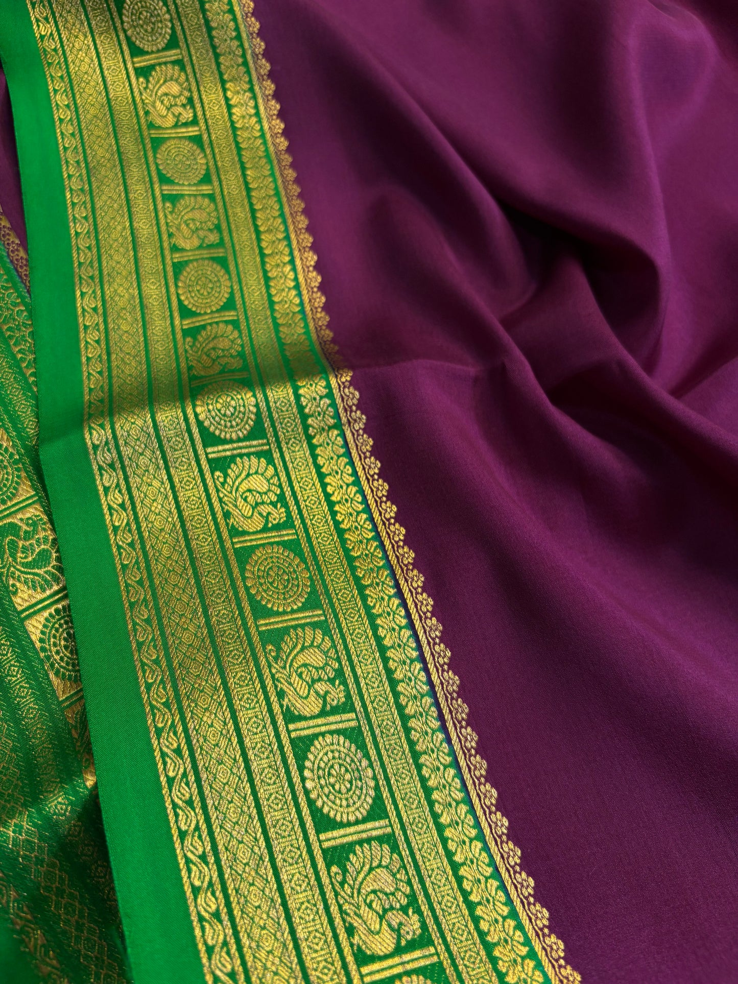 Shubha (2D) : Plum-leaf green