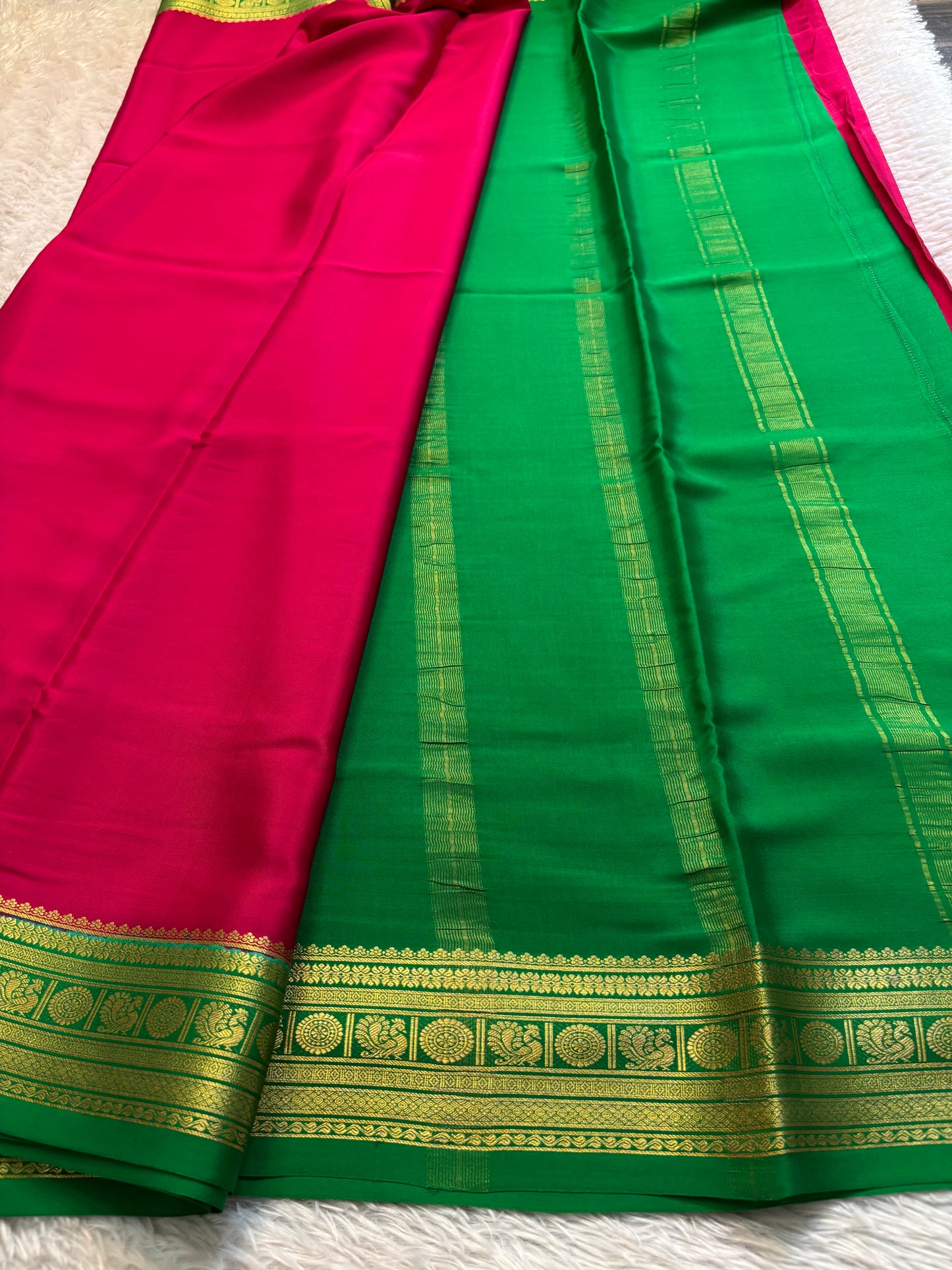 Shubha (2D) : Pink-green