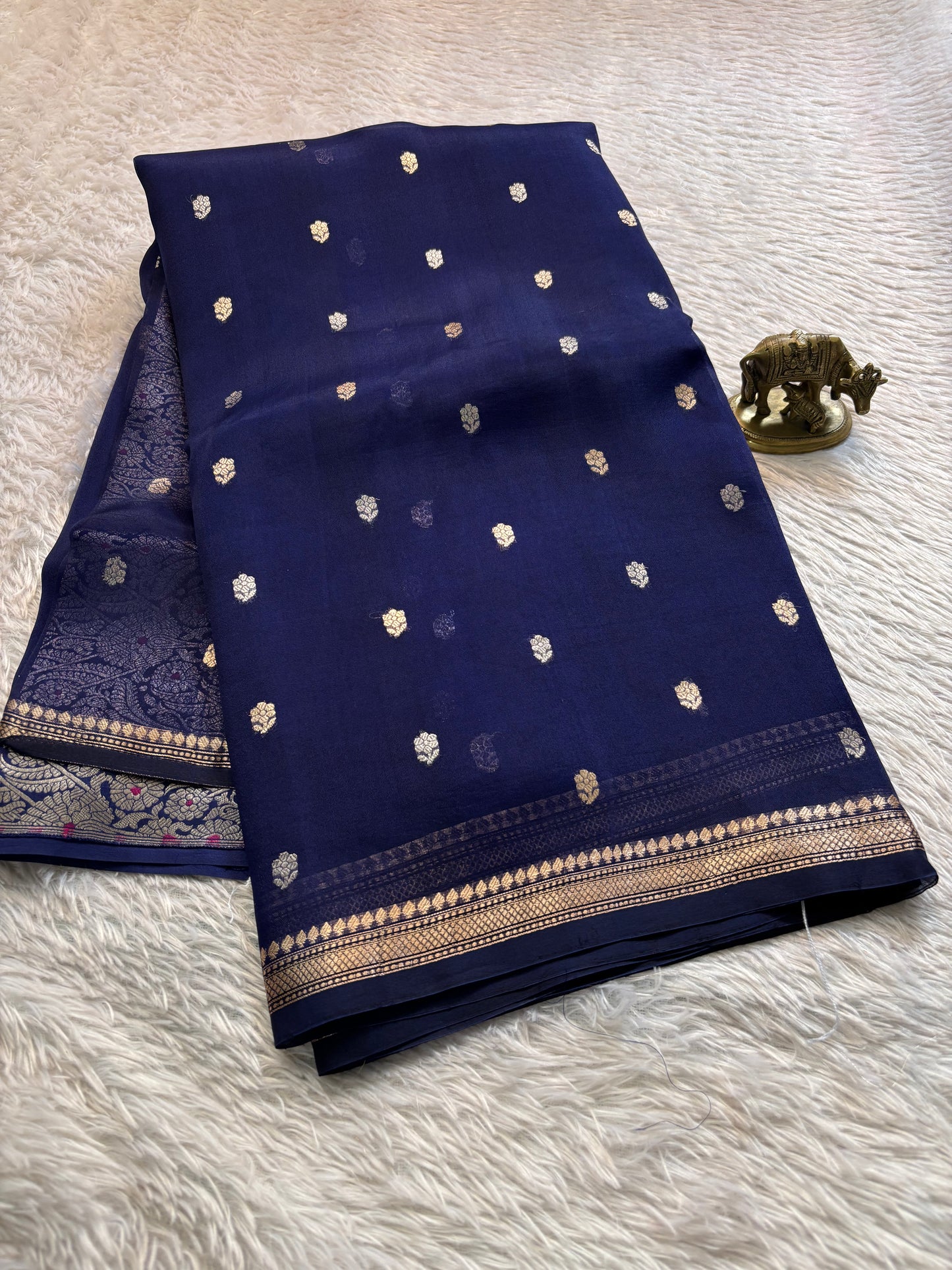 Ishani : Solid Deep blue