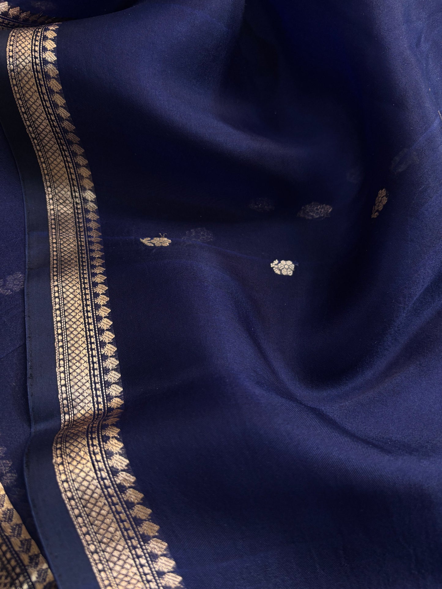 Ishani : Solid Deep blue