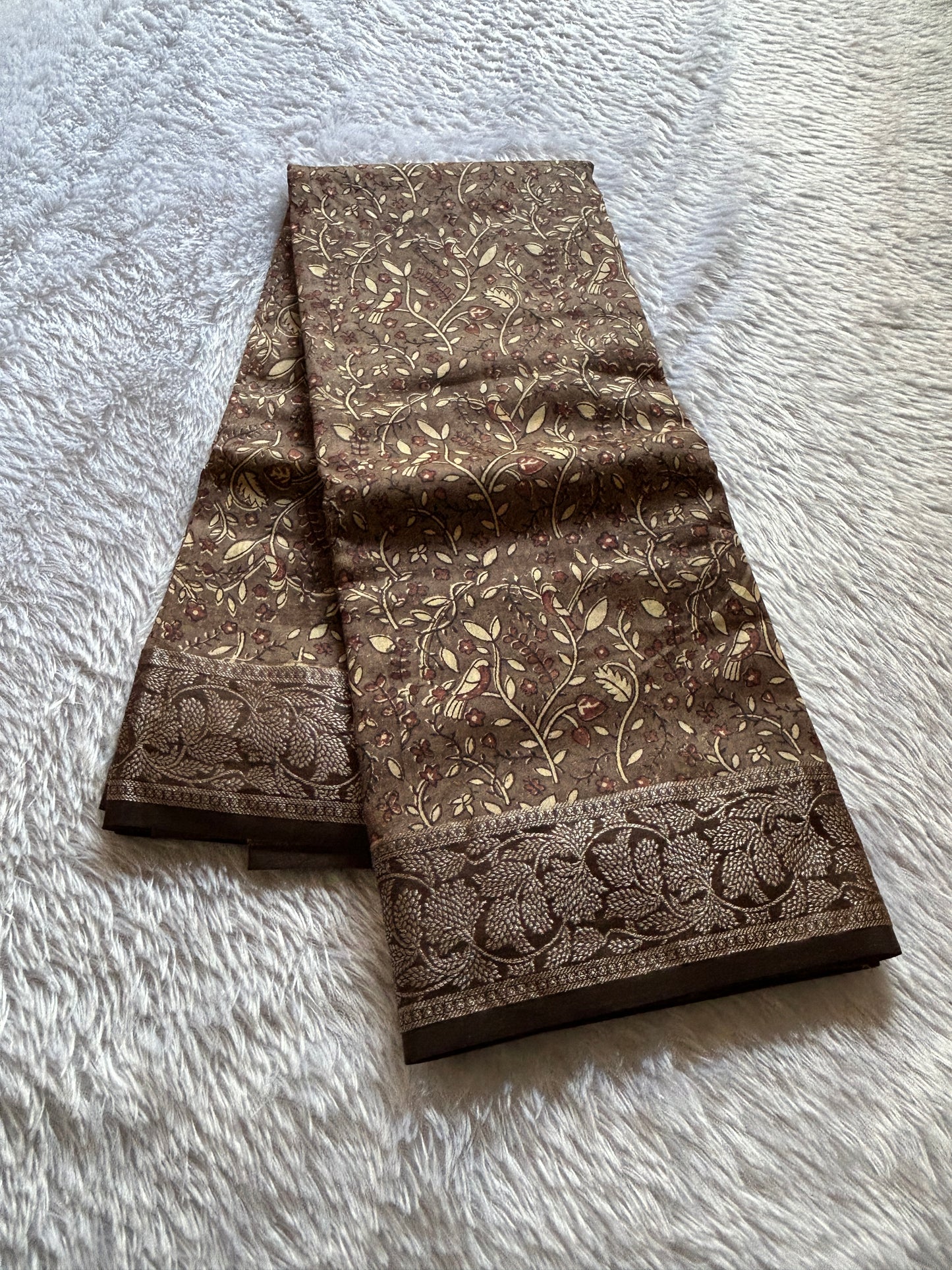 Sarala (2D) : Tan-deep brown