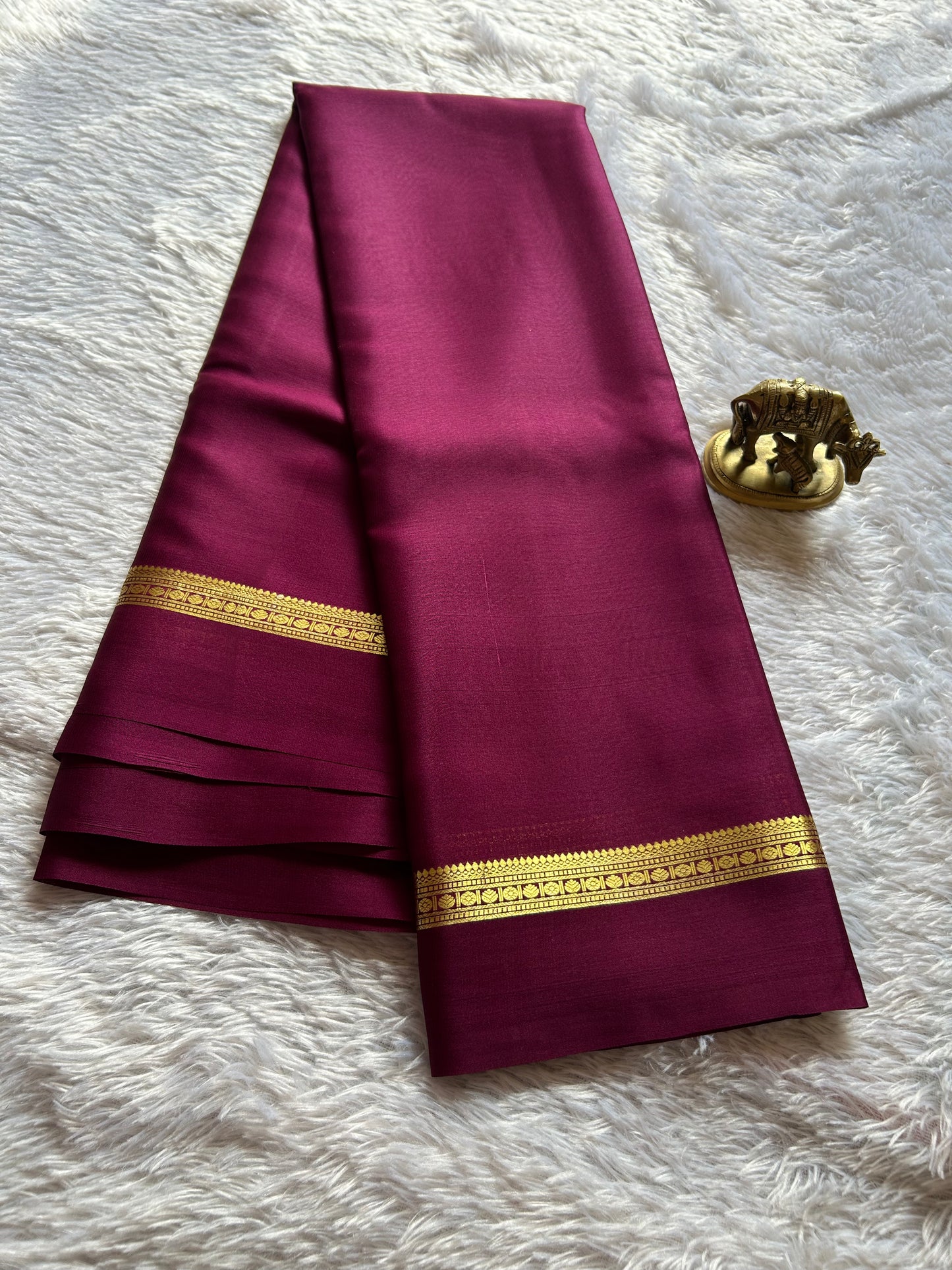 Shambhavi : Solid Wine