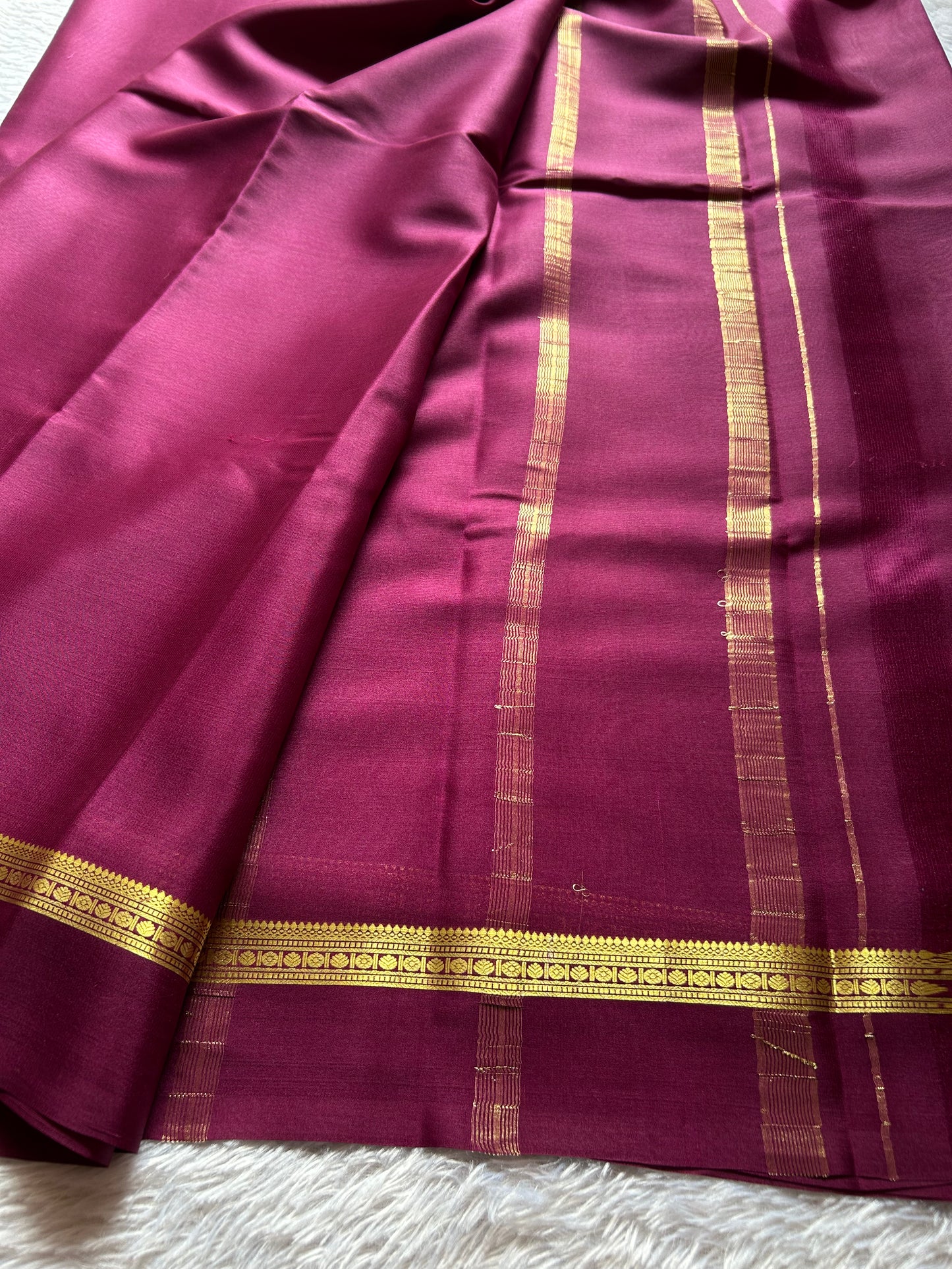 Shambhavi : Solid Wine