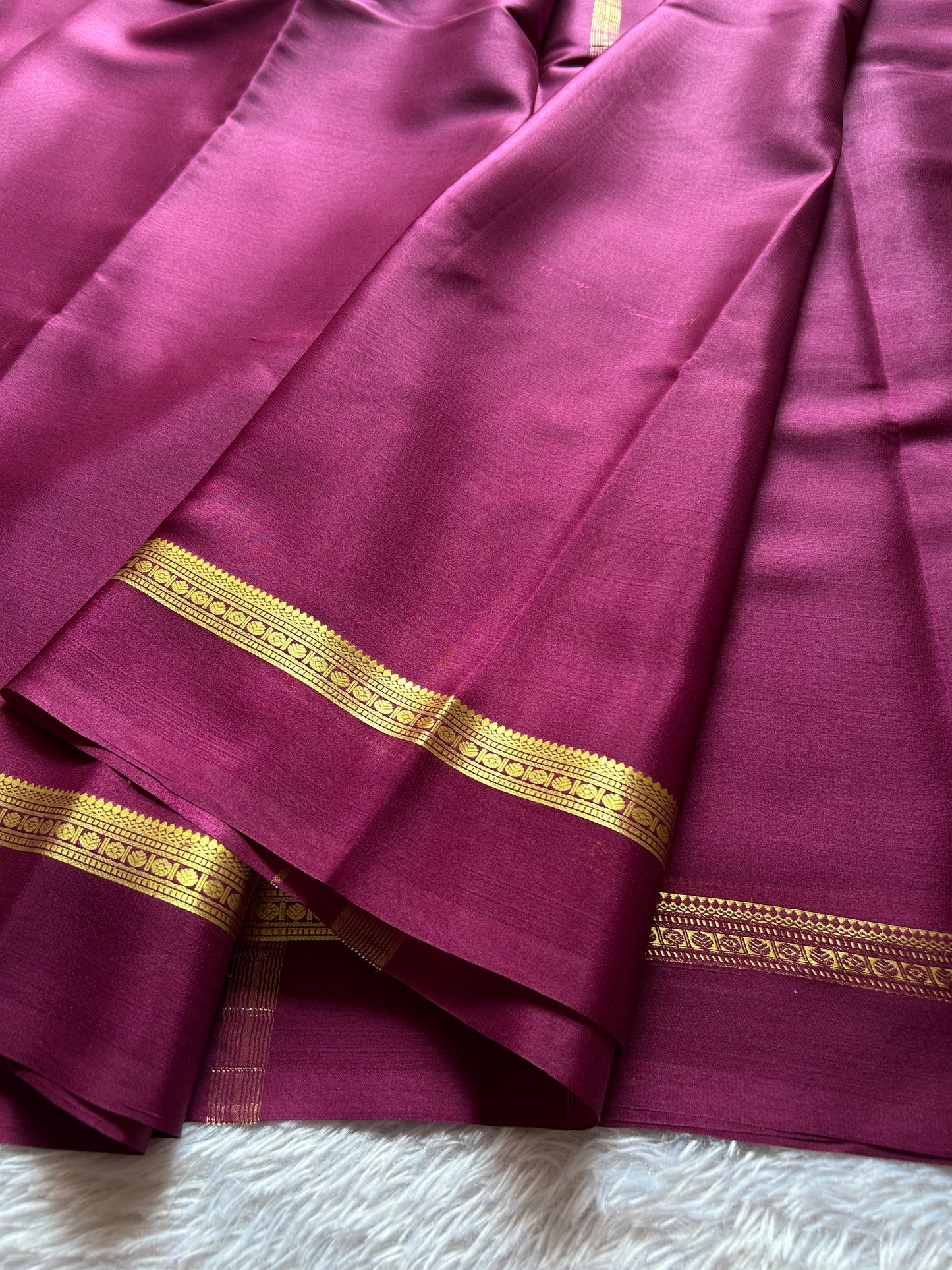 Shambhavi : Solid Wine