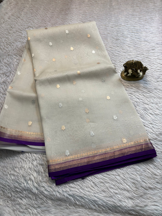 Ishani (2D) : Off white-purple