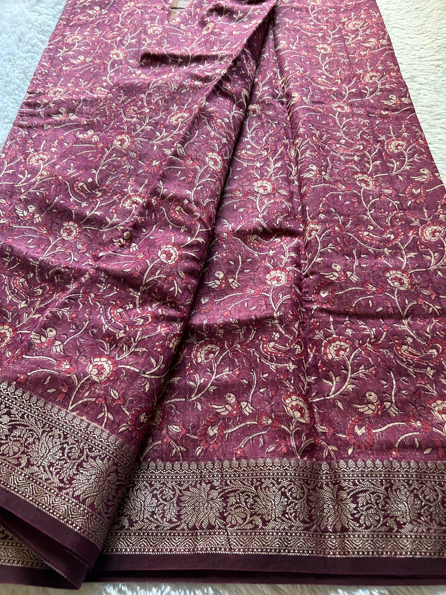 Sarala (2D) : Light wine-dark wine