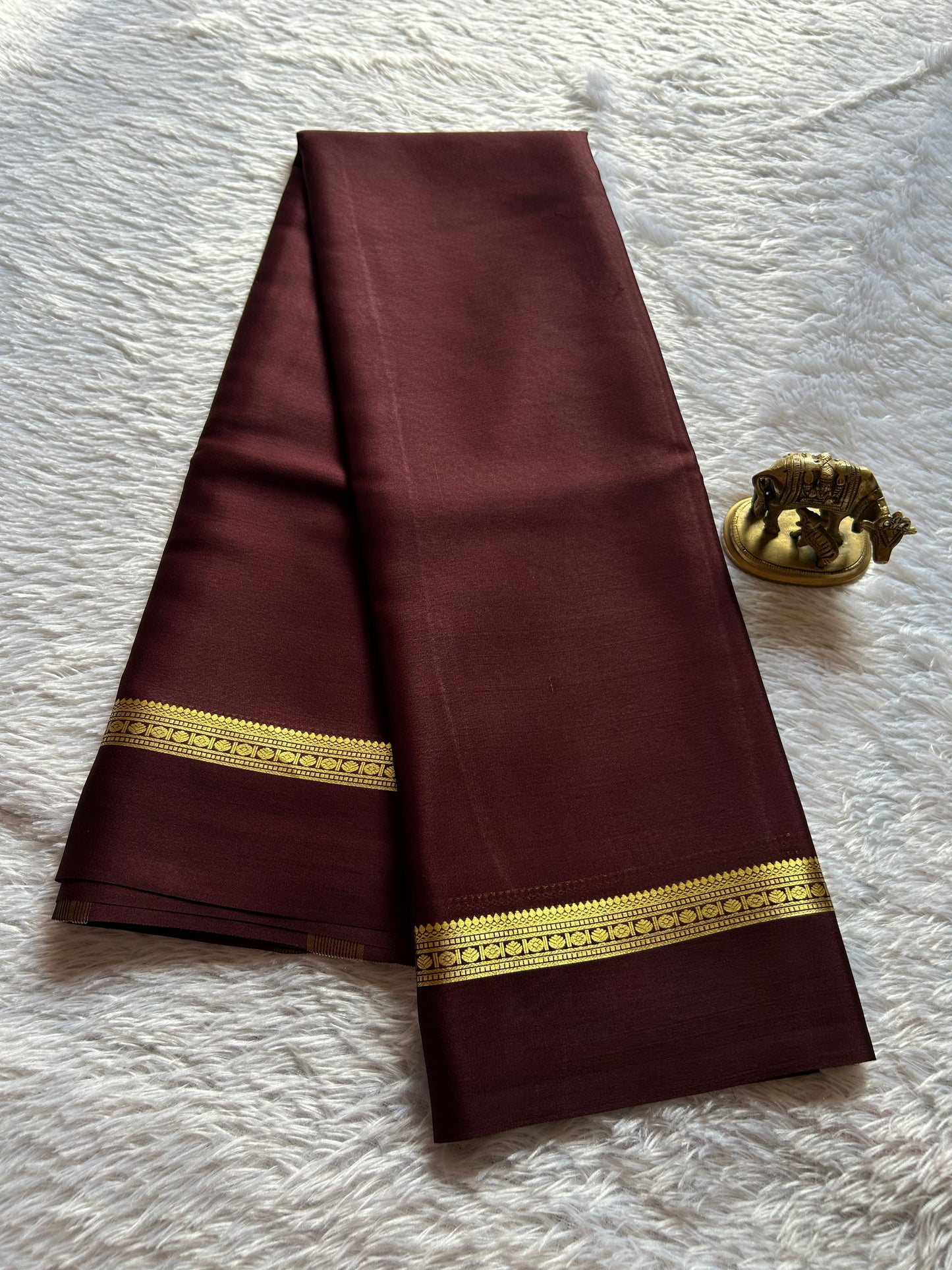 Shambhavi : Solid Chocolate brown