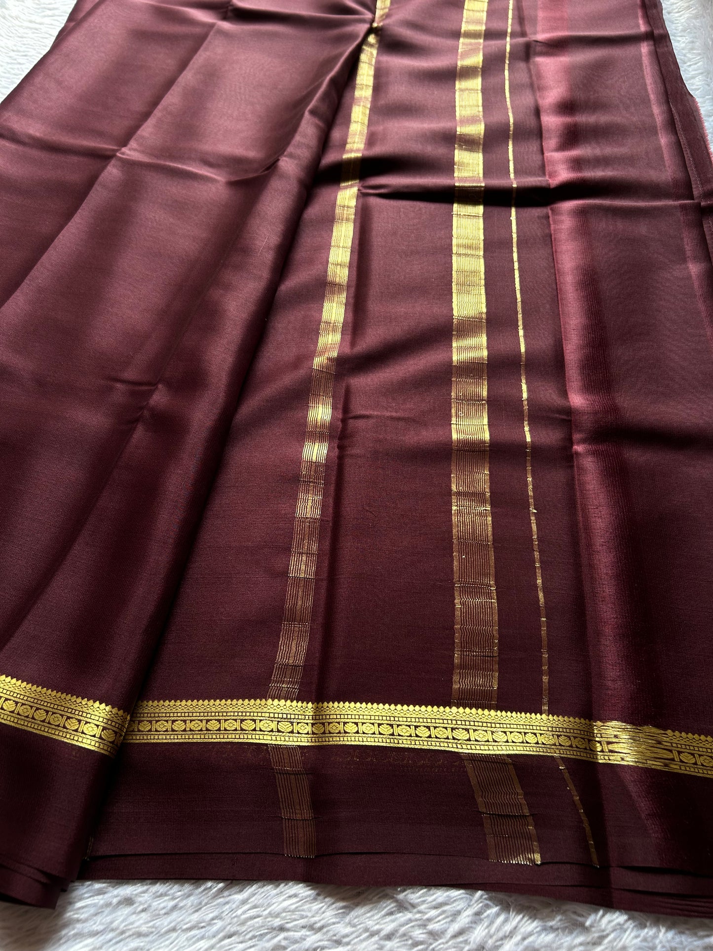 Shambhavi : Solid Chocolate brown