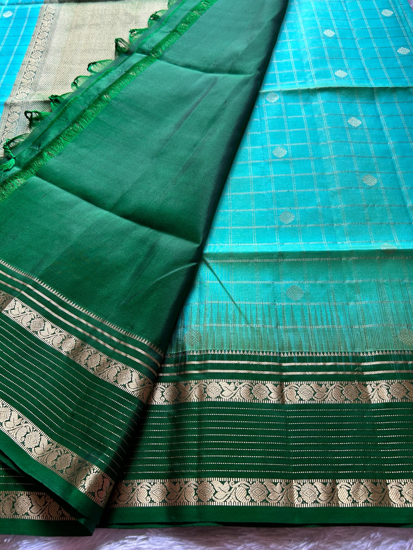 Gomathi (2D) : Turquoise-bottle green