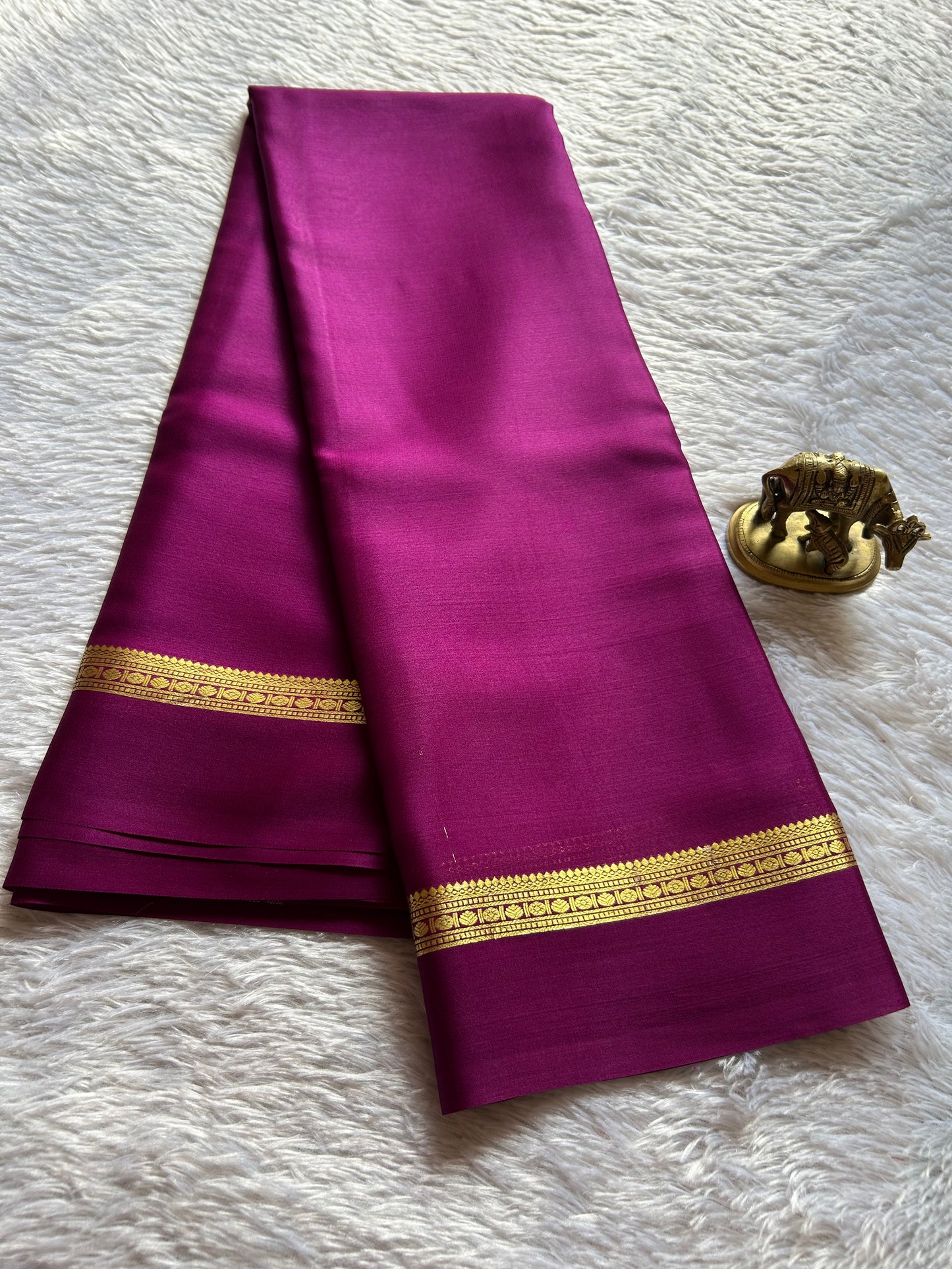 Shambhavi : Solid Magenta