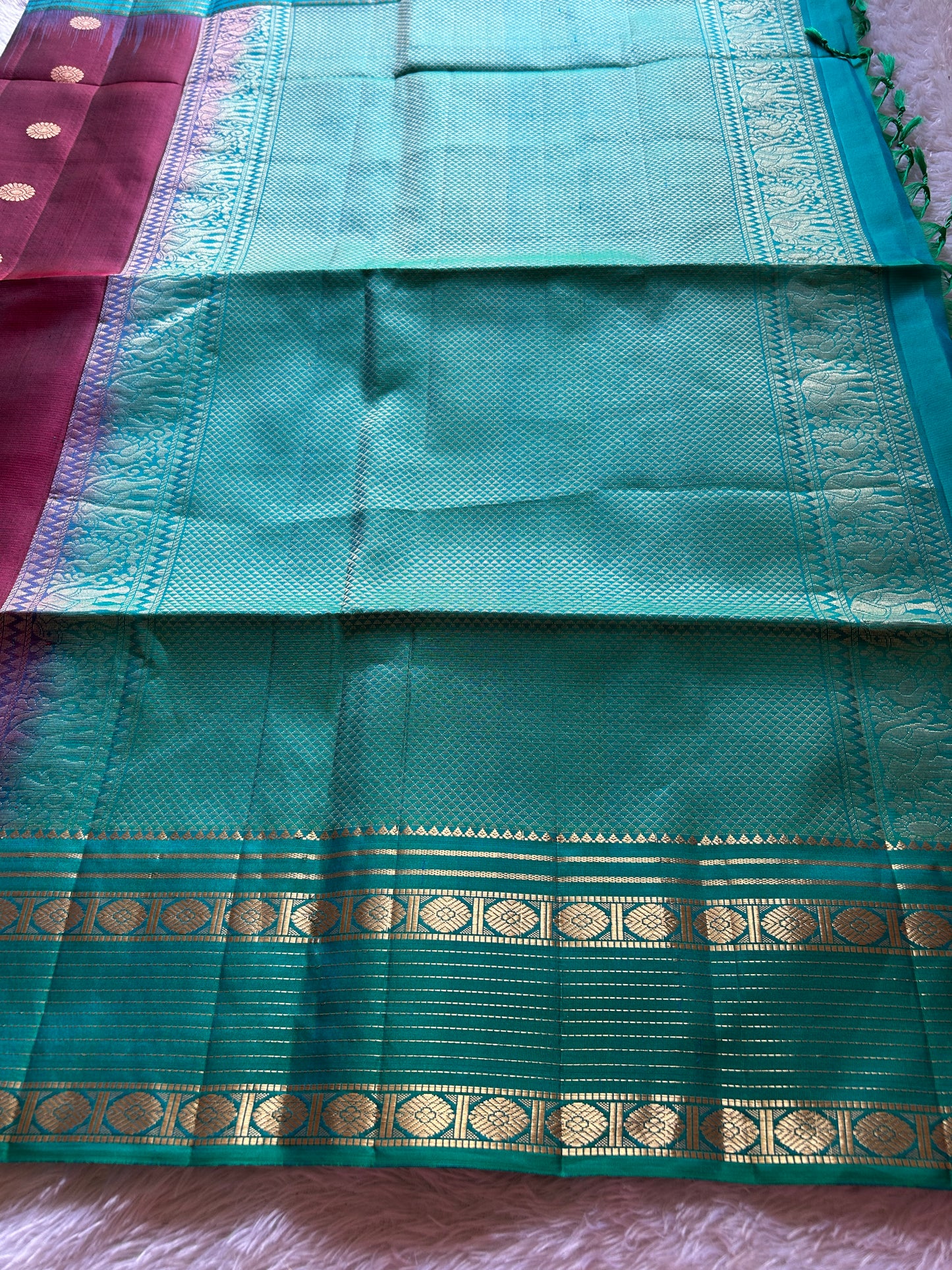 Janani (2D) : Maroon-rama green