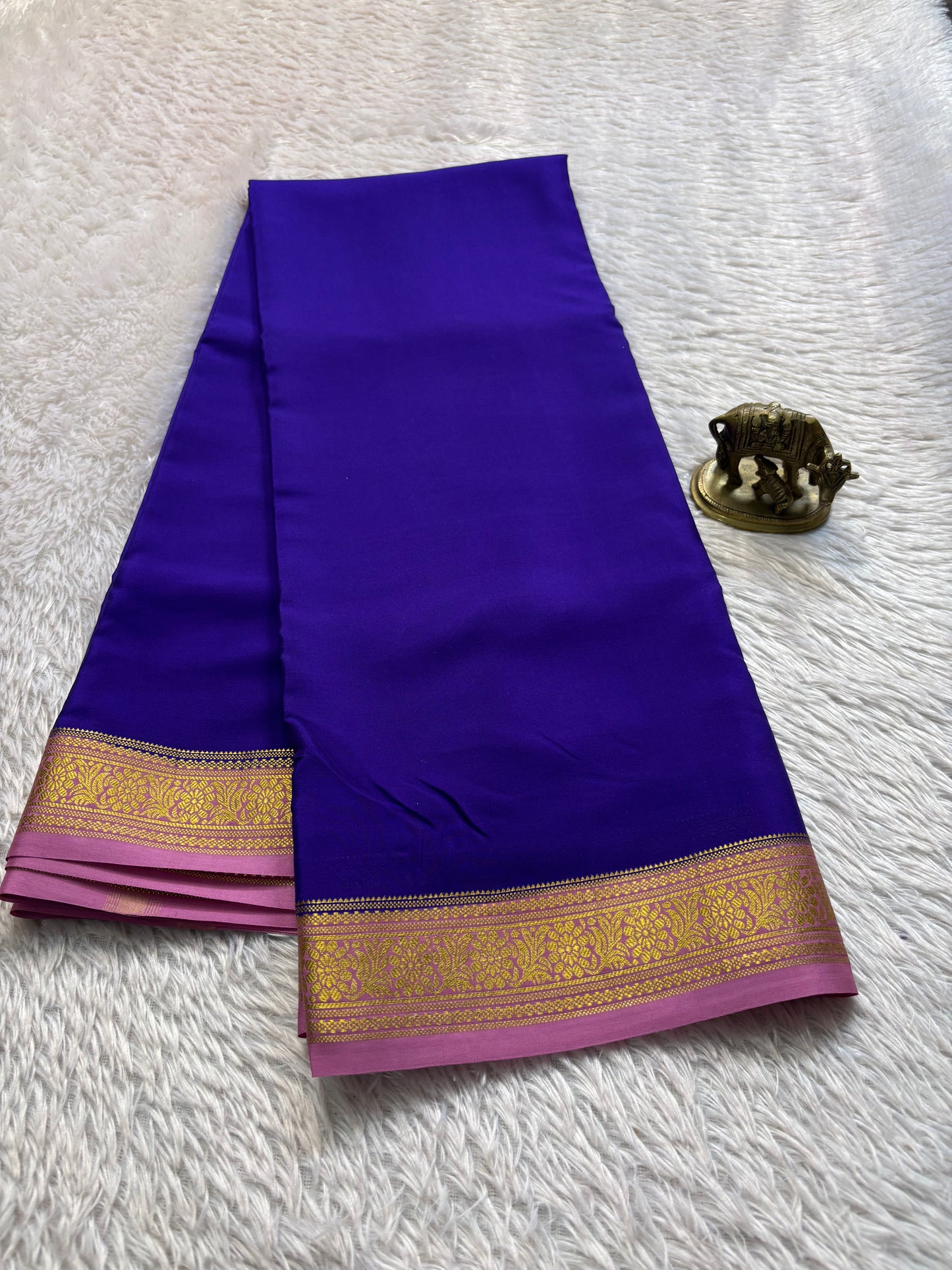 Anagha (2D) : Dark blue-baby pink