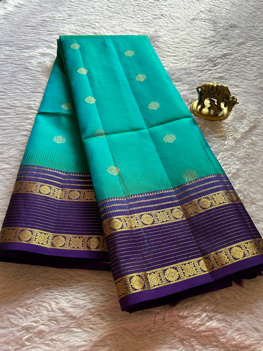 Janani (2D) : Turquoise-navy blue