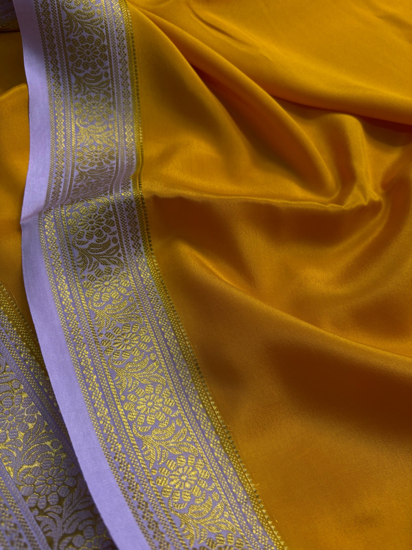 Anagha (2D) : Golden yellow-lavender