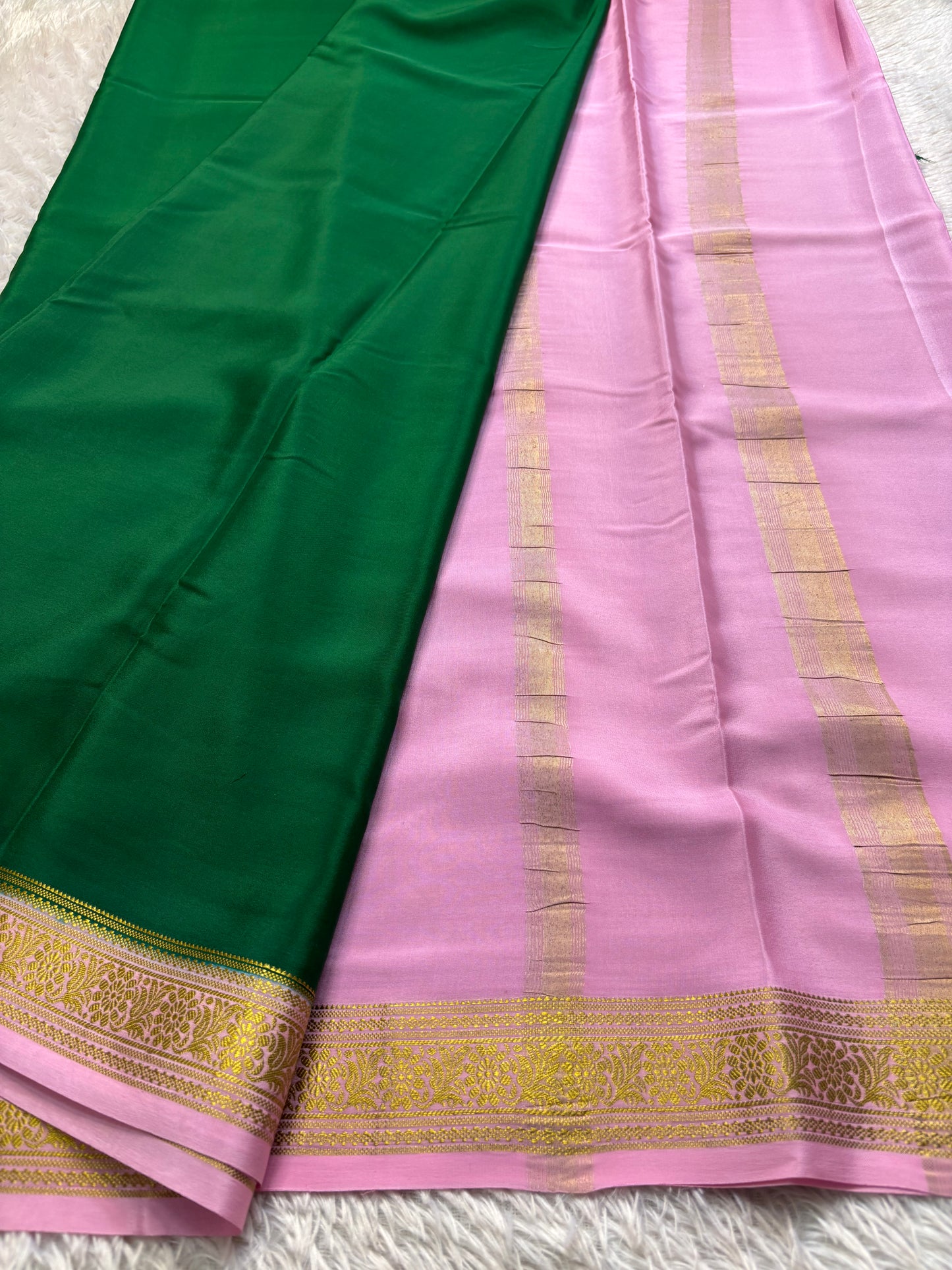 Anagha (2D) : Dark green-baby pink