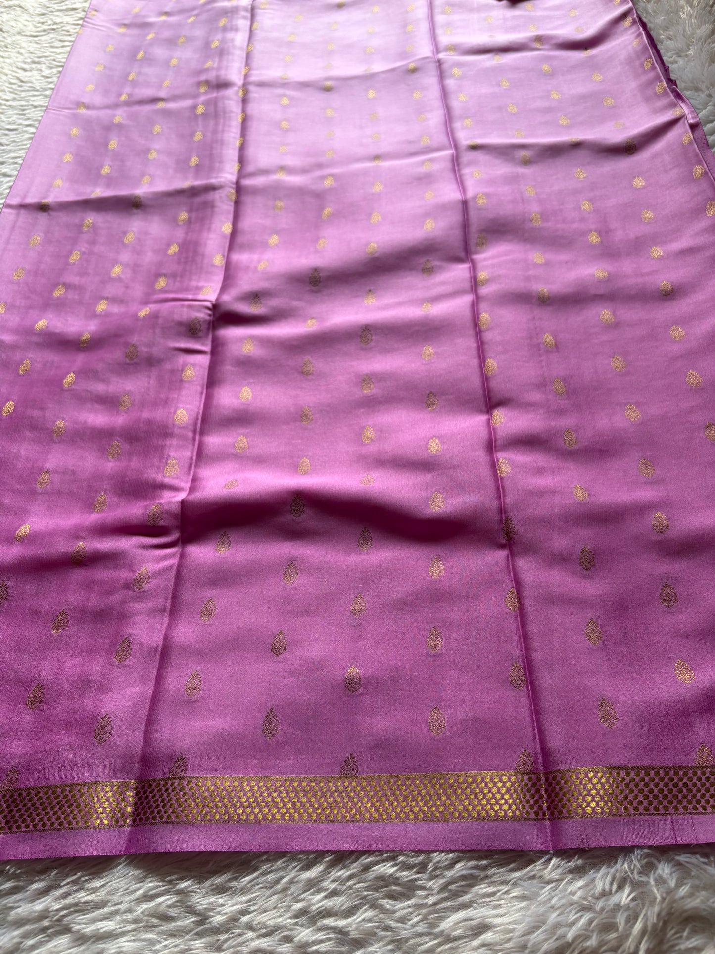 Bhavana (2D) : Rose pink-cobalt blue