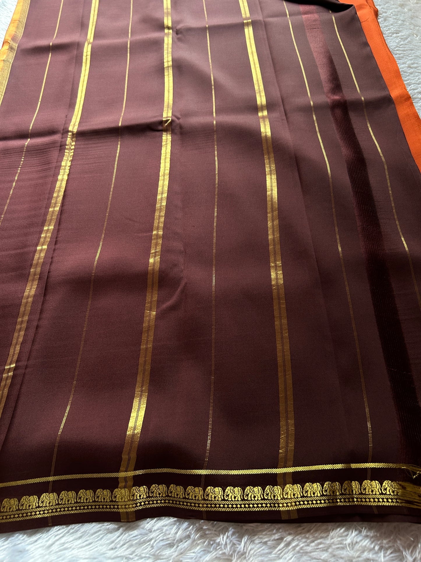 Gowri (2D) : Rust orange-Chocolate brown