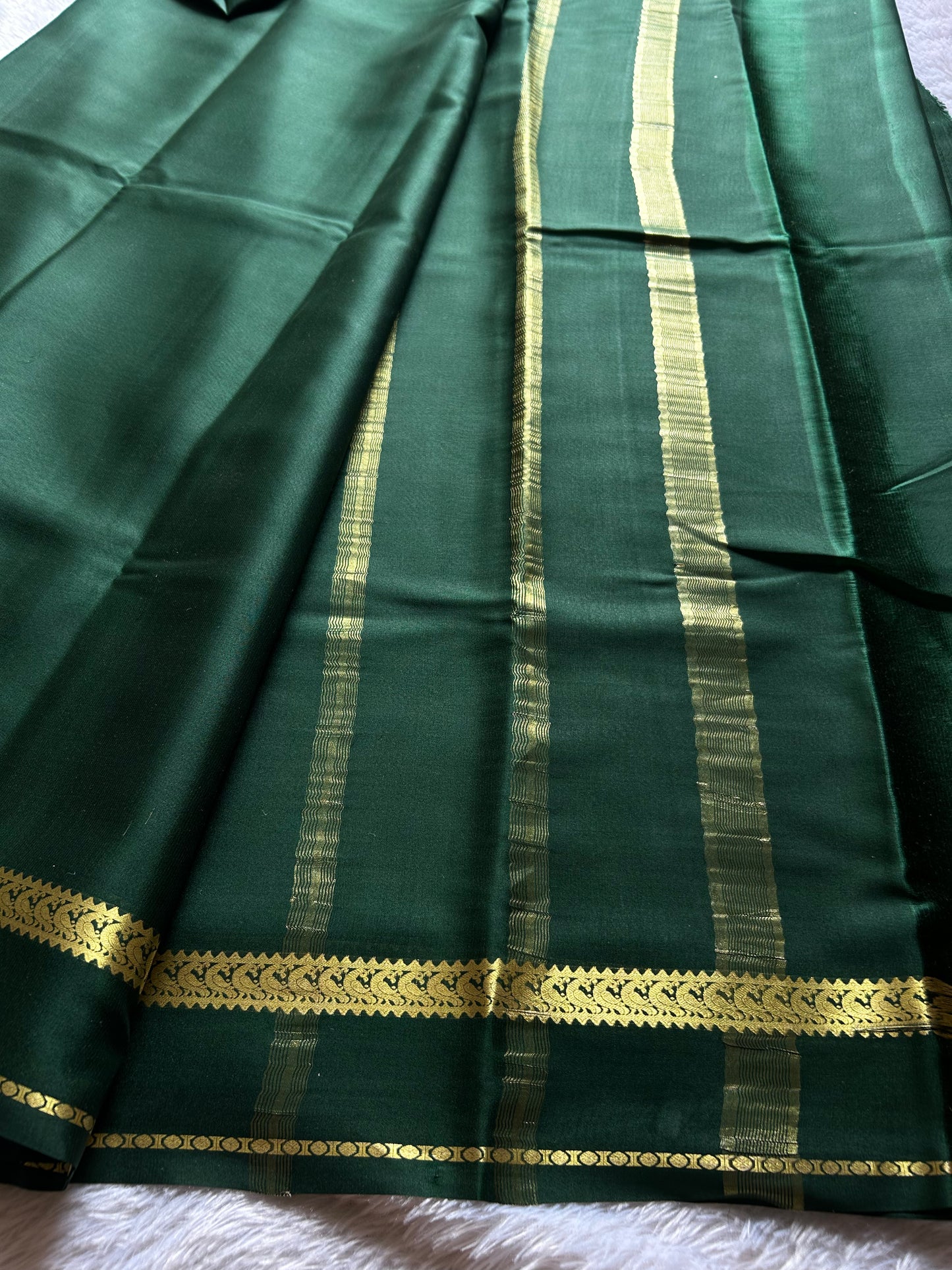 Rachana : Solid Dark green