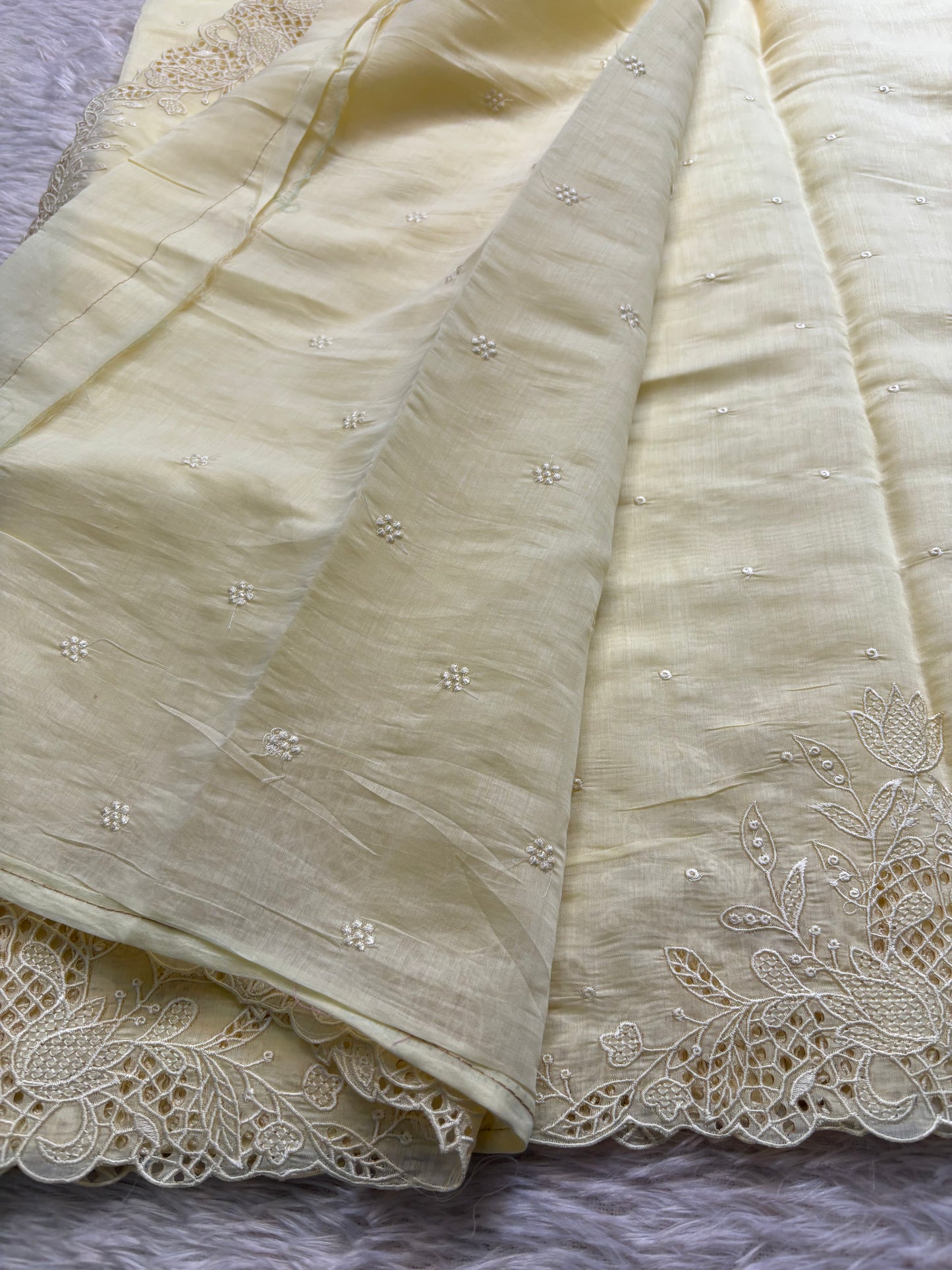 NYD116 : Solid Ivory