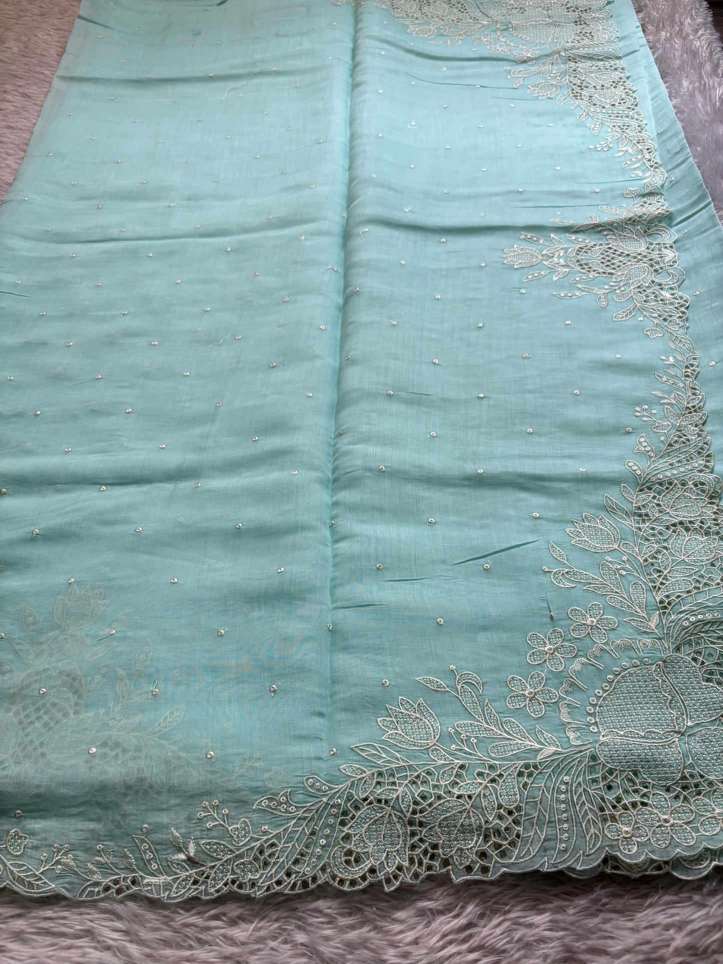 NYD116 : Solid Mint blue