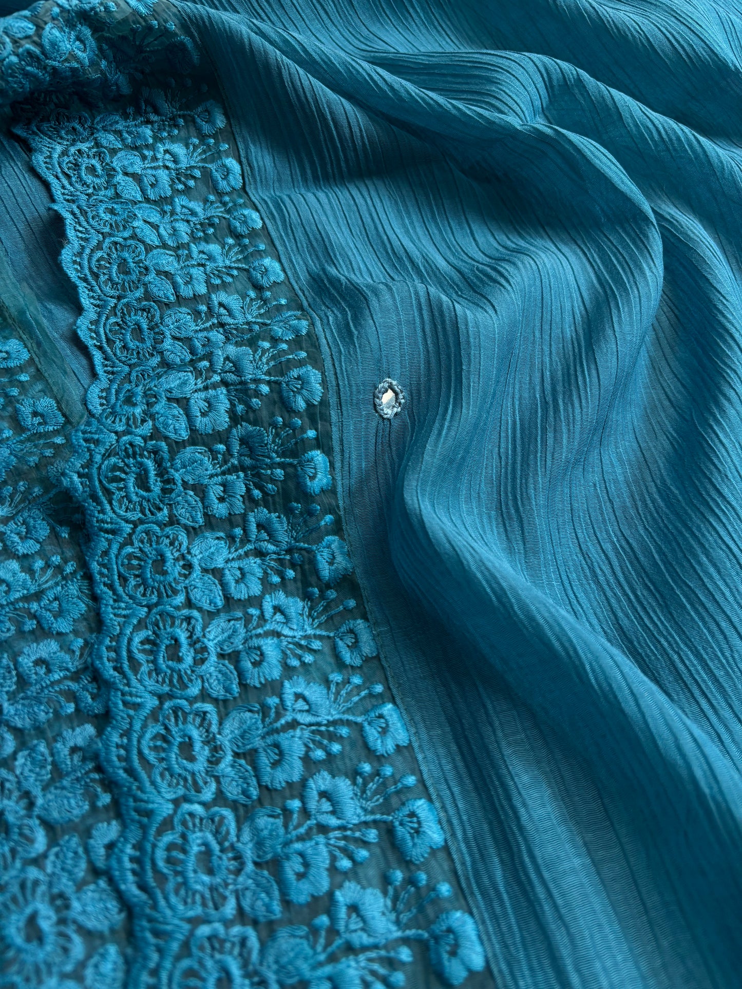 NYD118 : Solid Teal blue