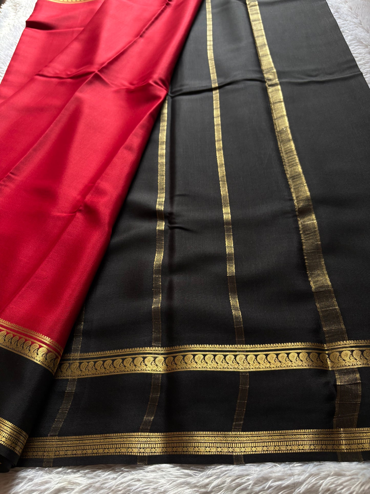 Arathi (2D) : Red-black