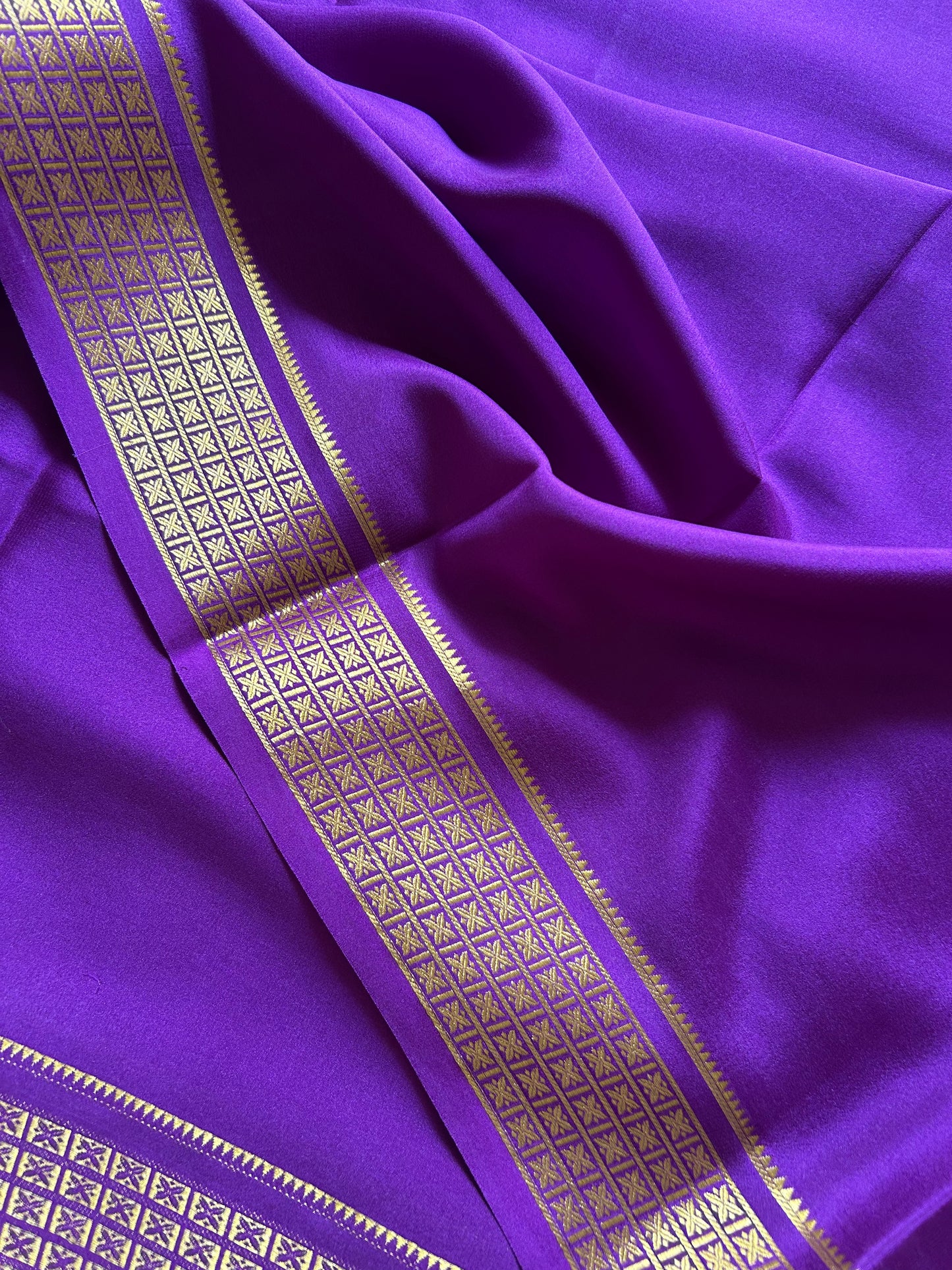 Charvi : Solid Violet