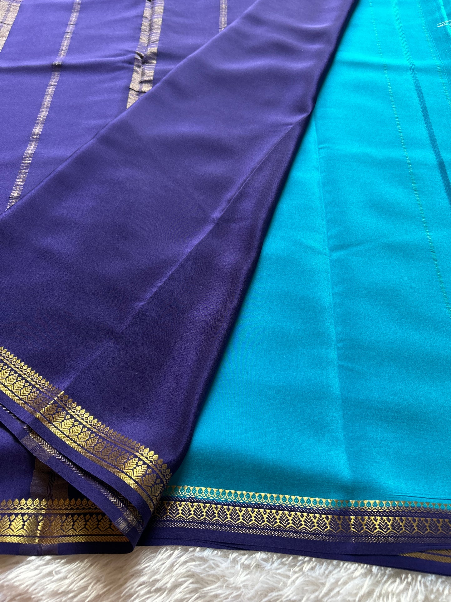 Jyothi (2D) : Ananda blue-navy blue