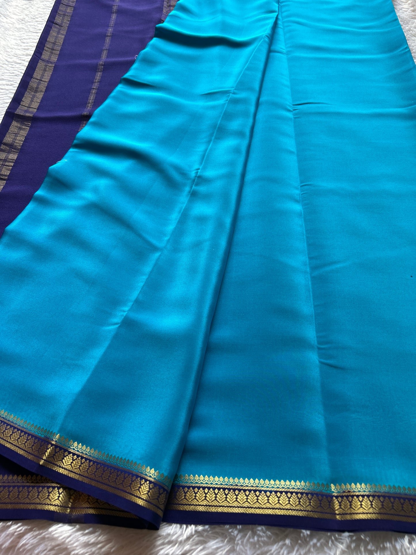 Jyothi (2D) : Ananda blue-navy blue