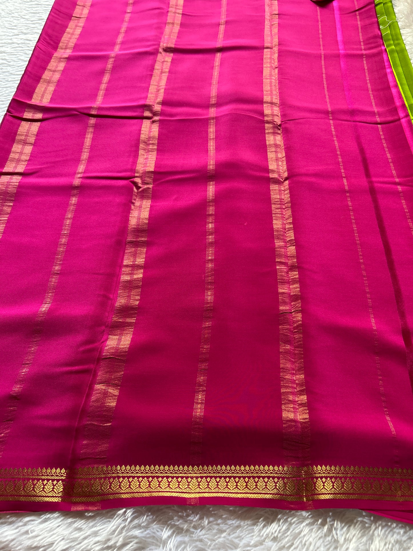Jyothi (2D) : Mehendi green-pink