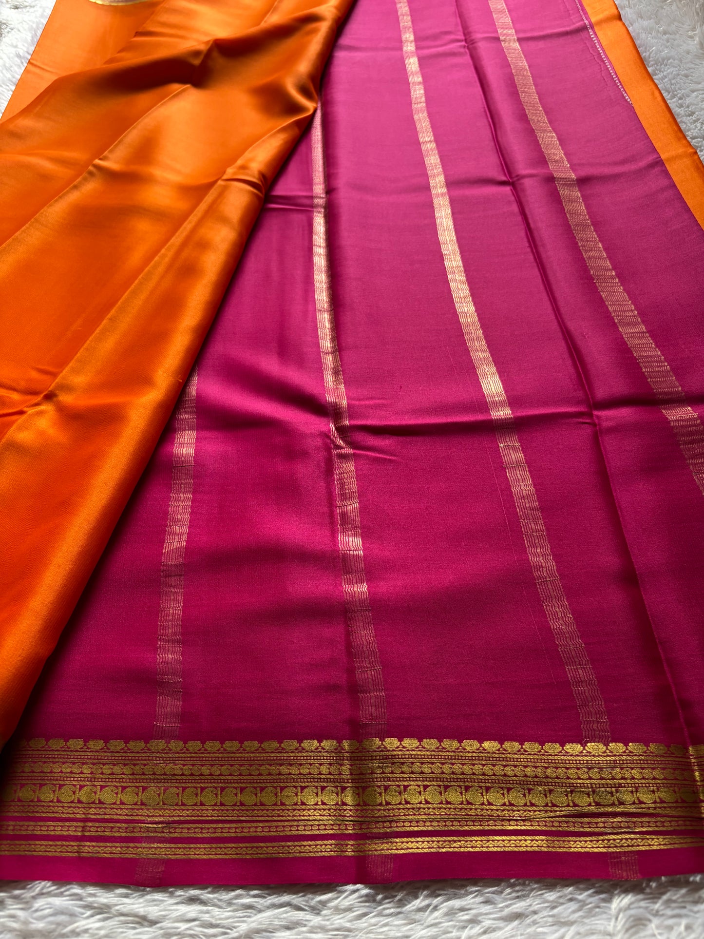 Swara (2D) : Orange-pink