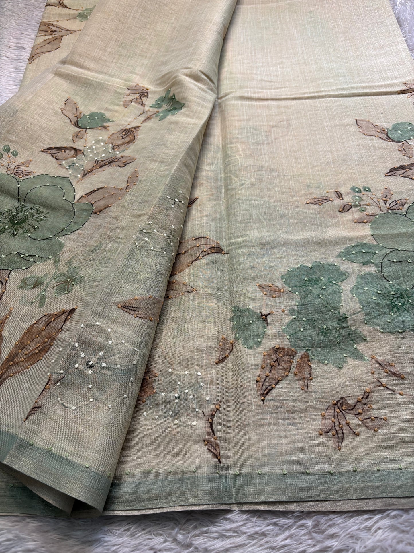 NYD120 (2D) : Off white-mint green