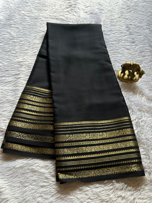 Kalpana : Solid Black