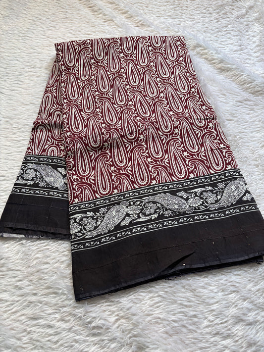 NYD121 (2D) : Maroon-black